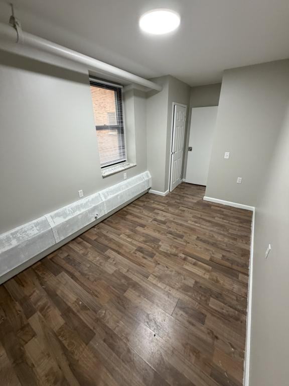 121 Locust St - Photo 7 of 18