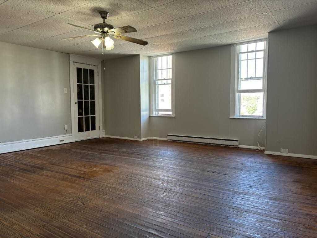 255 W Main St - Photo 3 of 10