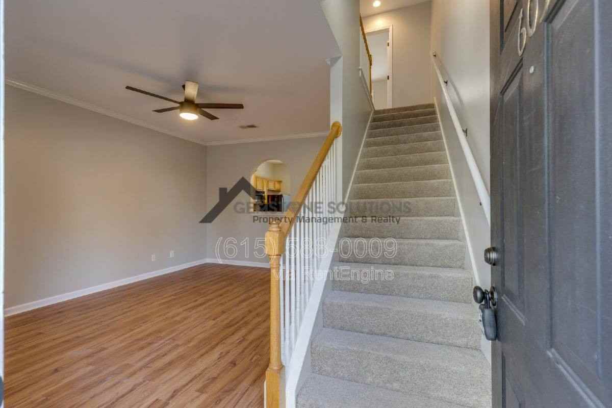 605 Cashmere Dr - Photo 3 of 10