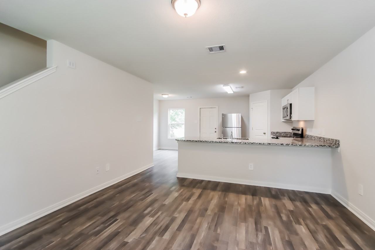173 Big Oak - Photo 3 of 16