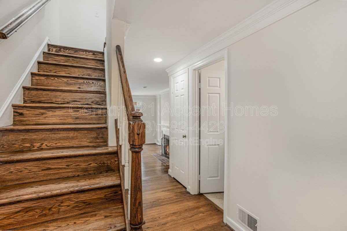 1249 Portner Rd - Photo 2 of 10