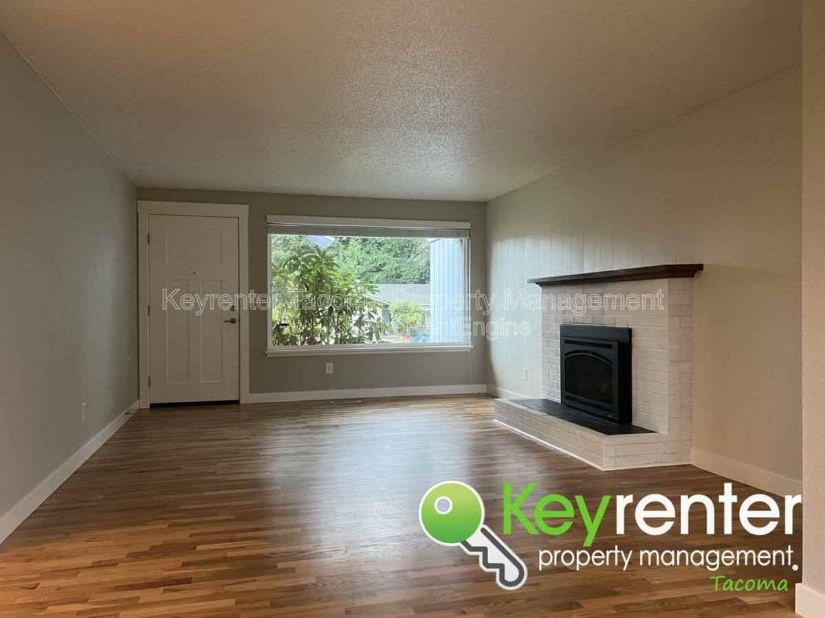 1708 N Lexington St - Photo 2 of 7