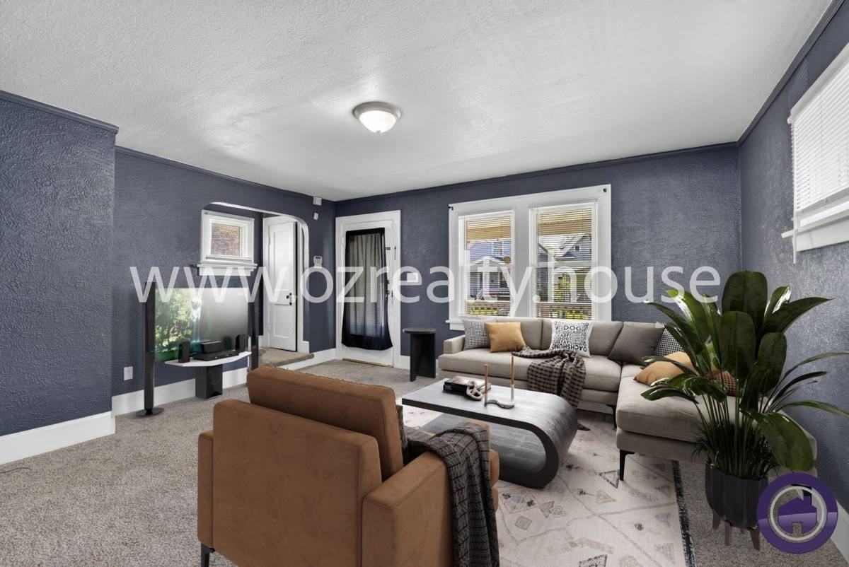 2040 Berkshire Pl - Photo 2 of 10
