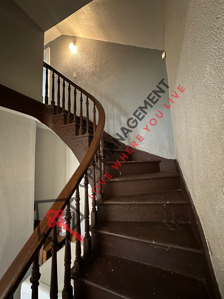 1300 Morton St #A - Photo 3 of 11