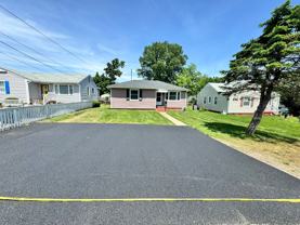 2922 Lincoln Ave - Photo 1 of 1
