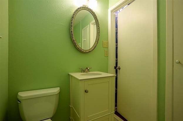 565 25th St - Photo 5 of 15