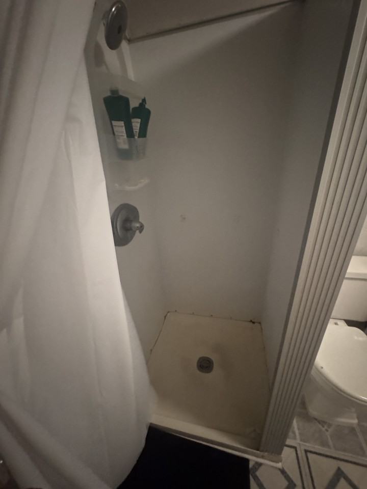 1814 Greene St - Photo 2 of 3