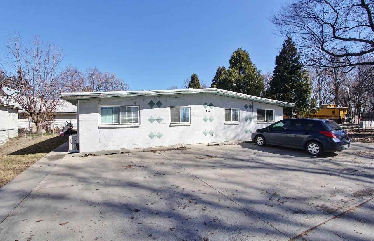 607 Harrison St #4 - Photo 3 of 19