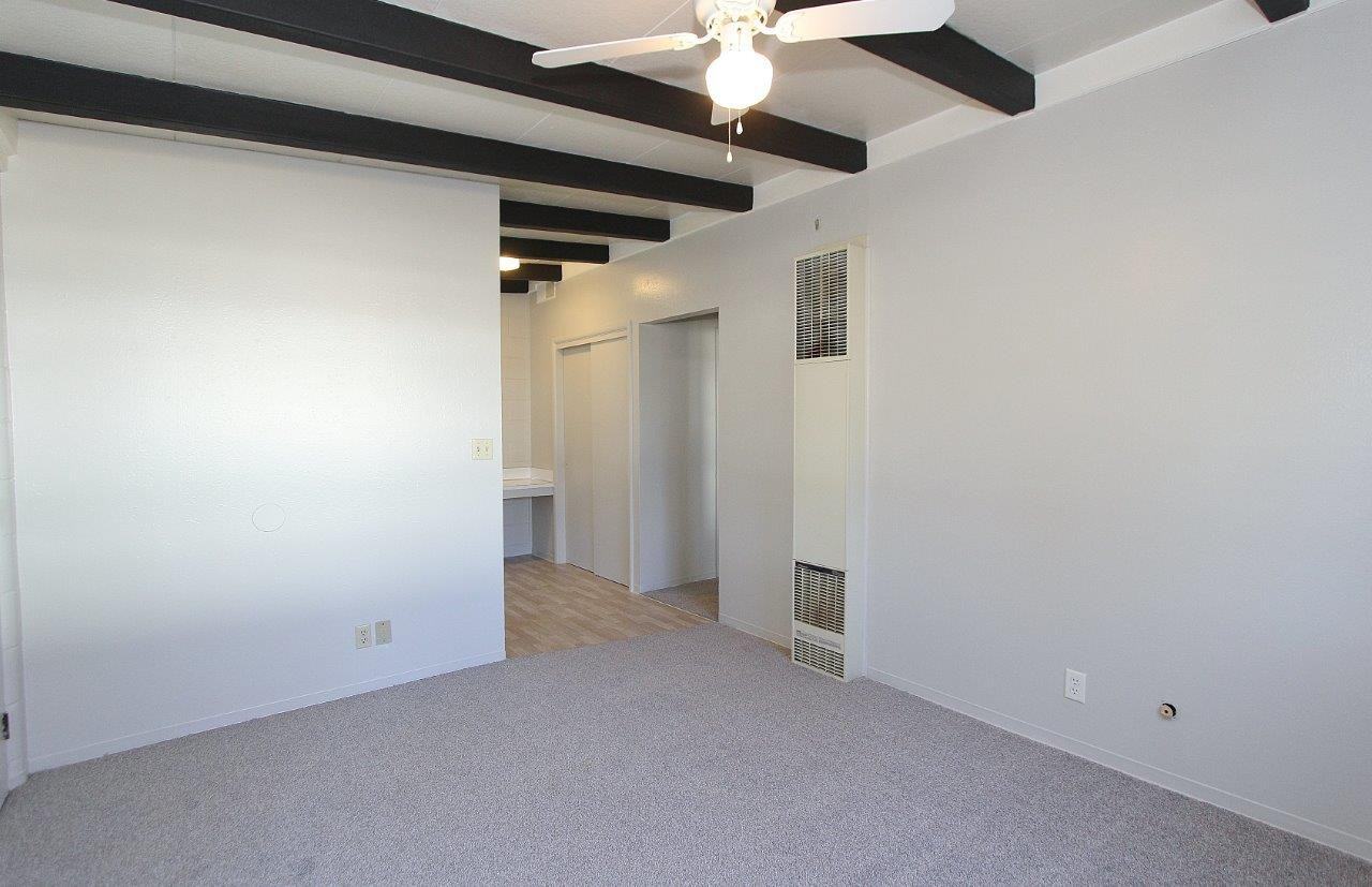 607 Harrison St #4 - Photo 7 of 19