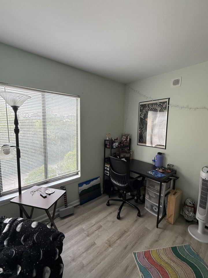 1600 Park Cir #608 - Photo 6 of 8