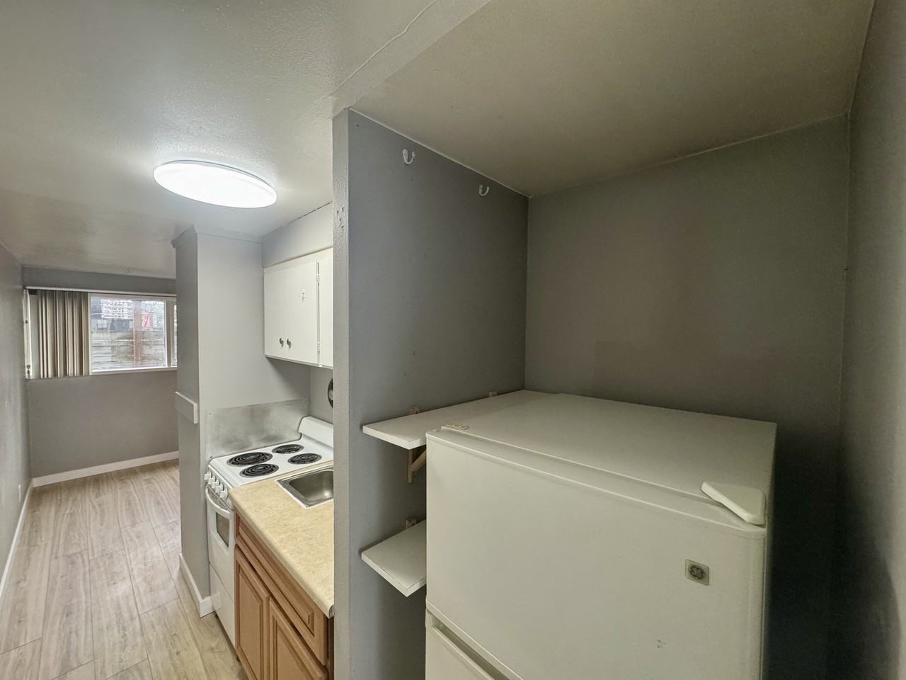 3530 Wallingford Ave N #3 - Photo 5 of 11