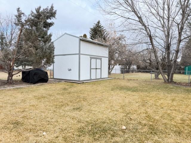 5289 Free Ave - Photo 2 of 10