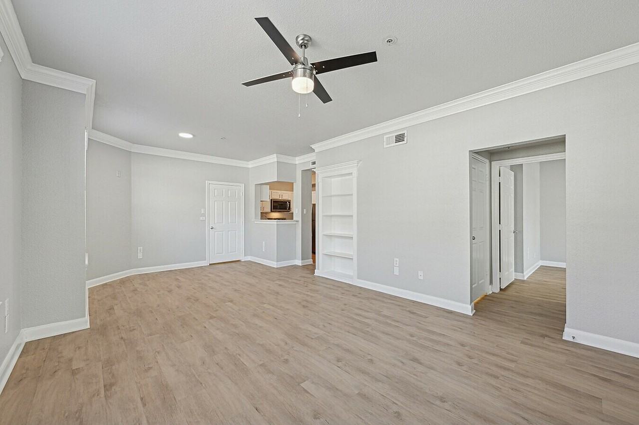 9601 Jones Rd #HRS - Photo 4 of 9