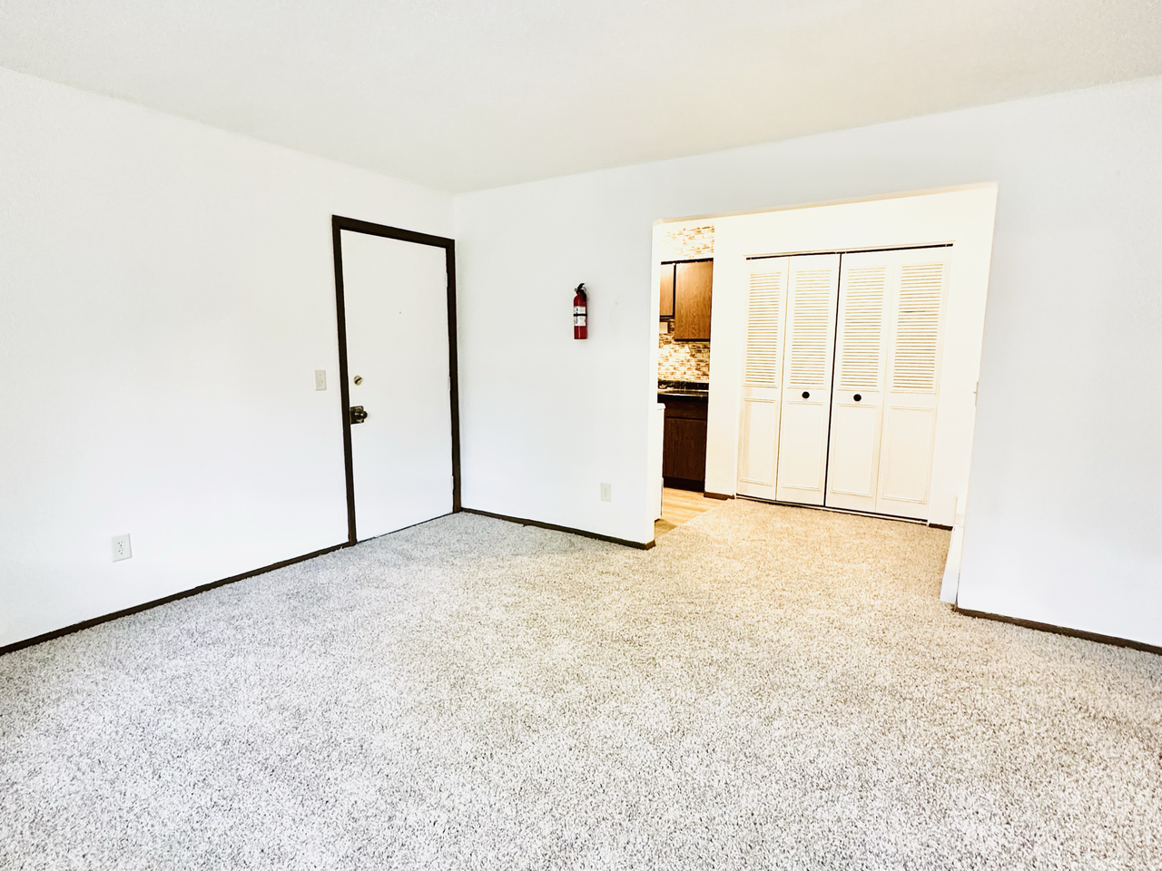722 Buchanan Ave #2 - Photo 3 of 11