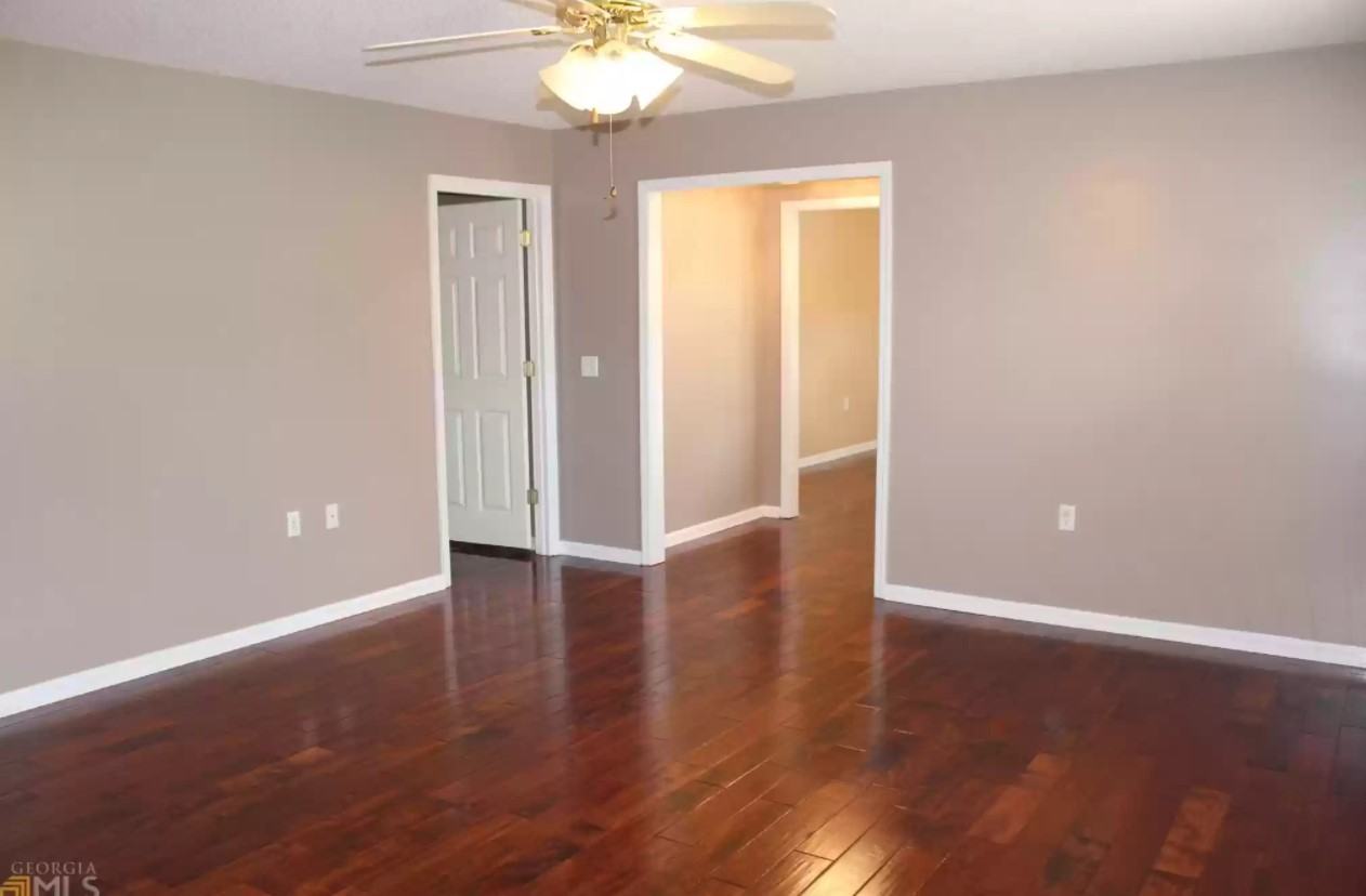 1200 Church St - Photo 3 of 20