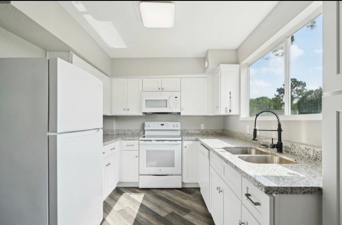 8412 Avenue L ##2 - Photo 6 of 12