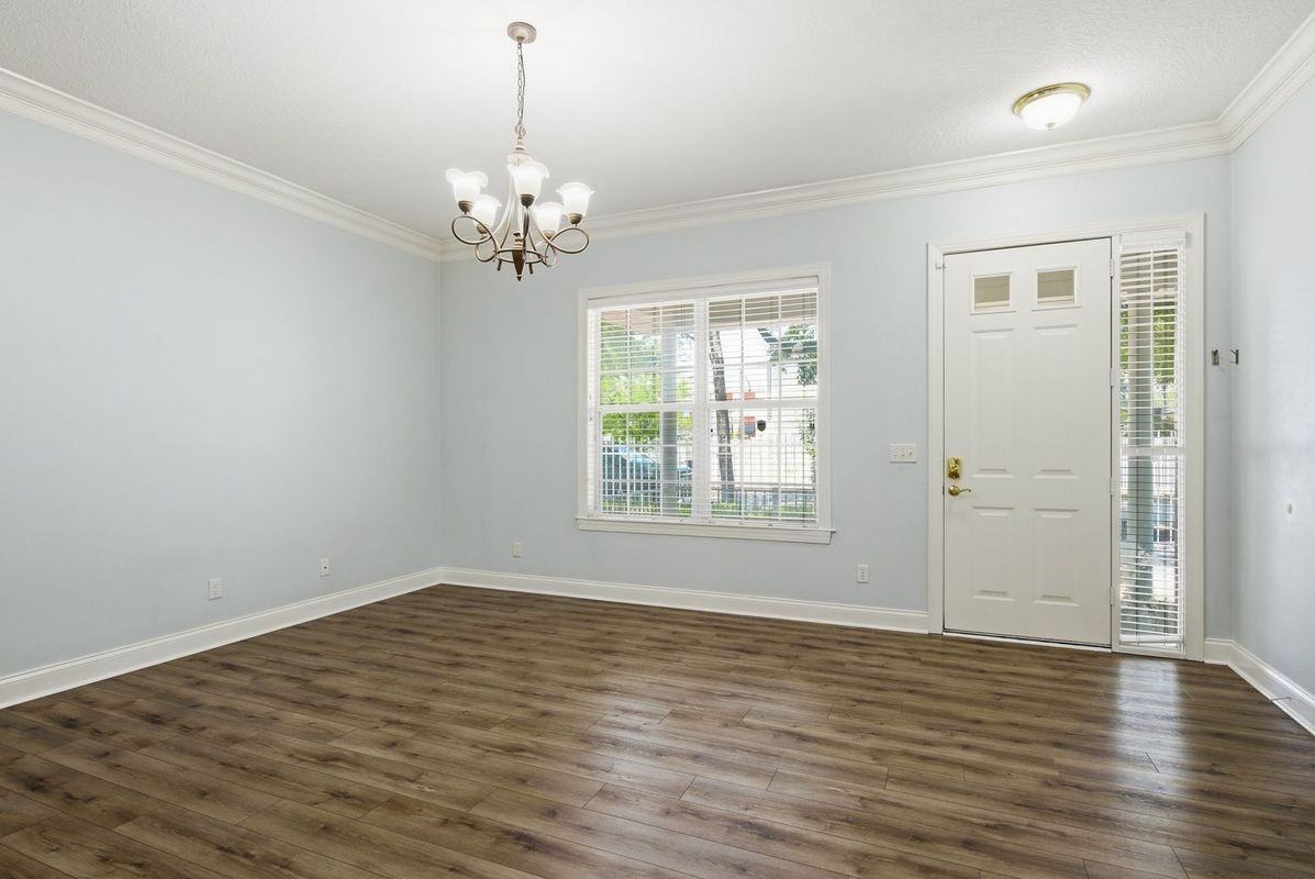 3702 W Cass St - Photo 6 of 34