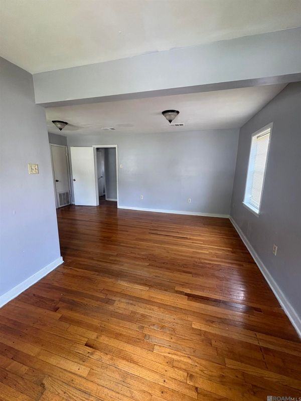 1538 Fig St - Photo 7 of 7
