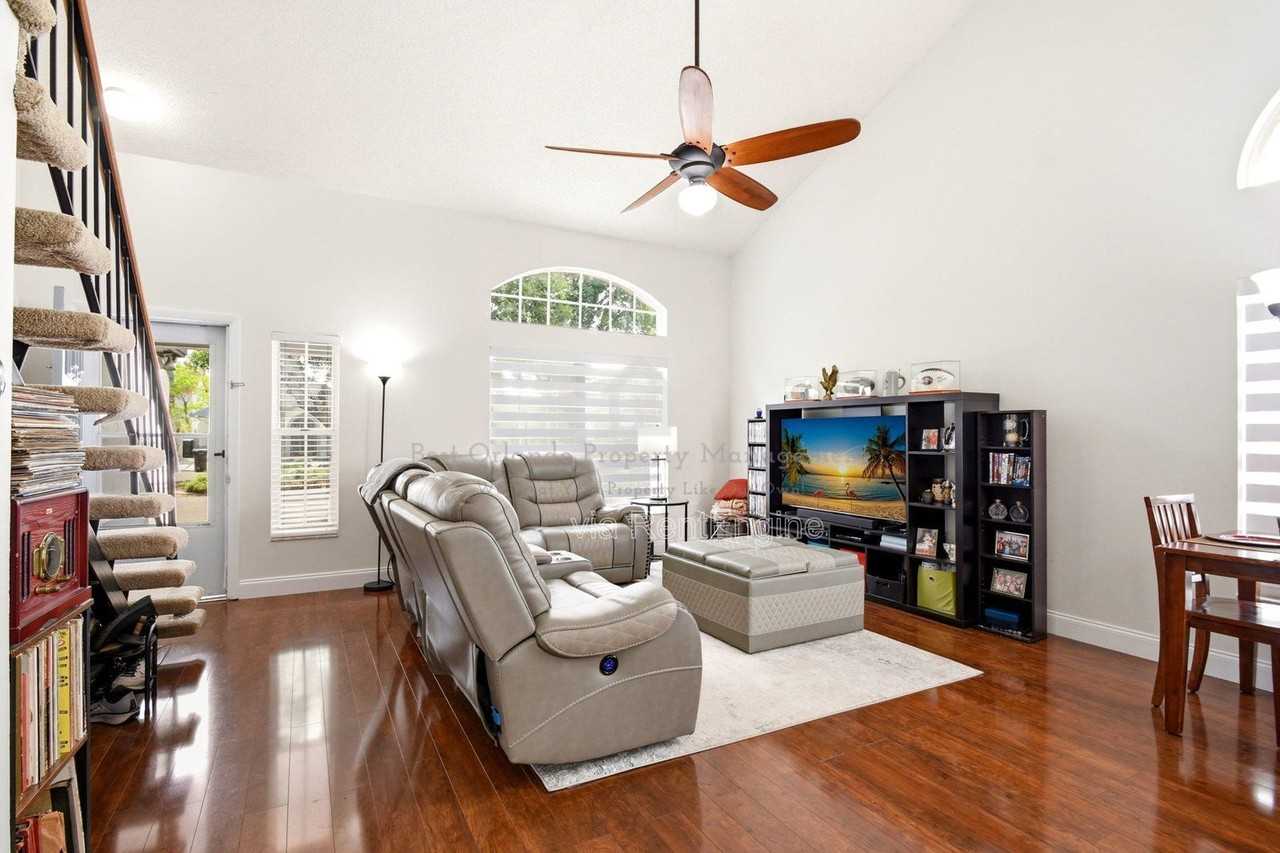 4125 Guadalupe Ct - Photo 5 of 38