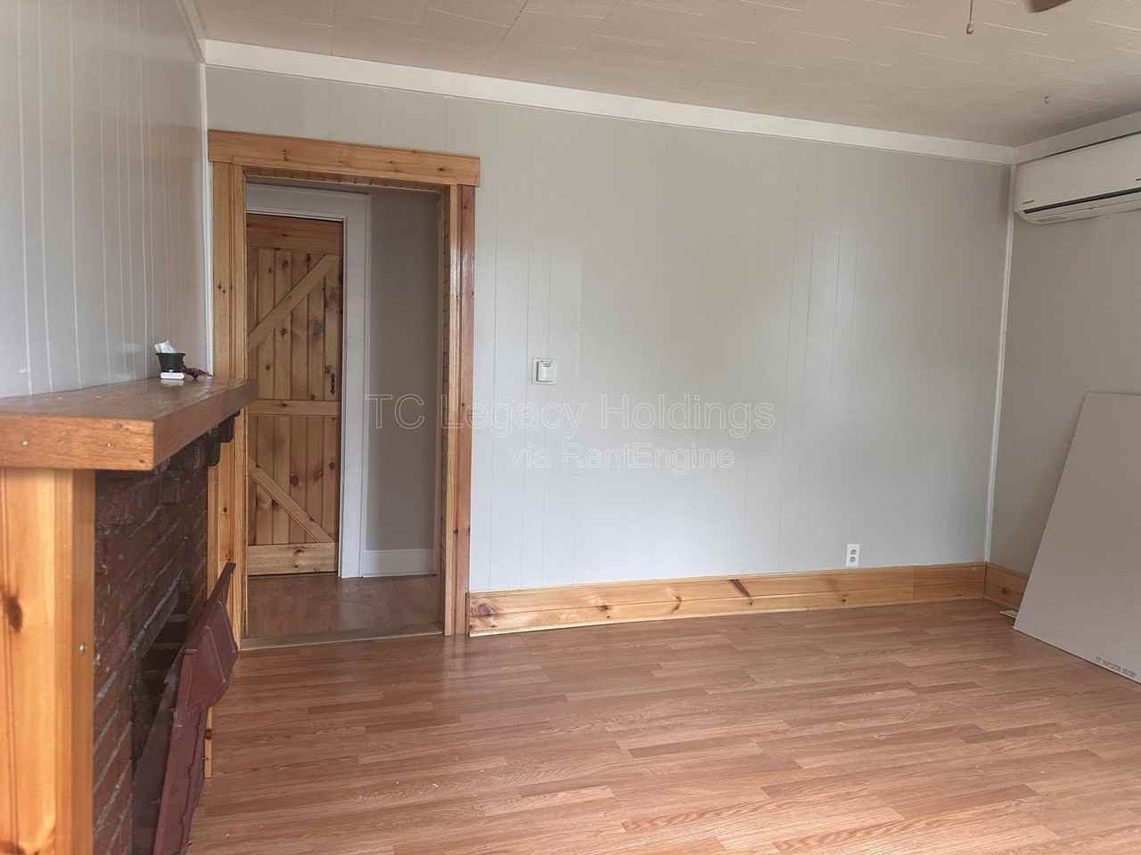 614 Hart St #614 - Photo 6 of 20