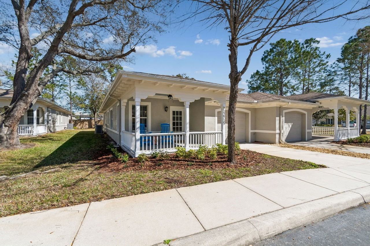 12715 Taylor Nicolas Dr - Photo 4 of 50