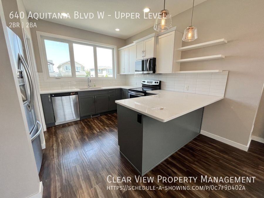640 Aquitania Blvd W - Photo 7 of 20