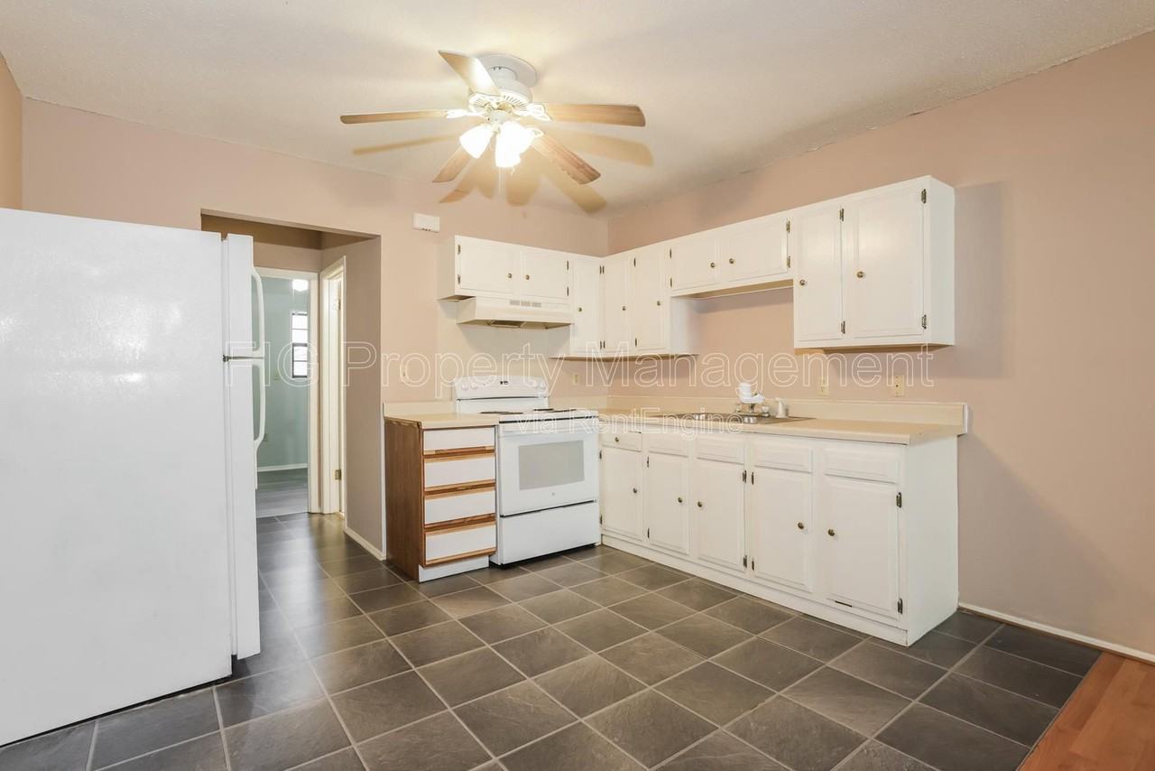 80 Jones Rd #32 - Photo 7 of 15