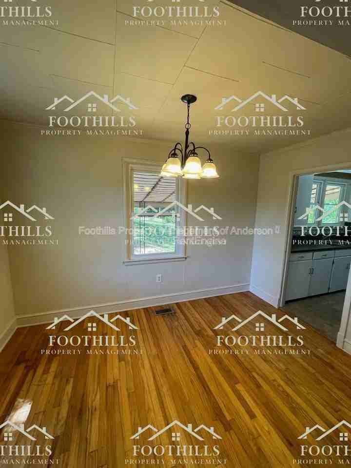 4100 Standridge Rd - Photo 3 of 12