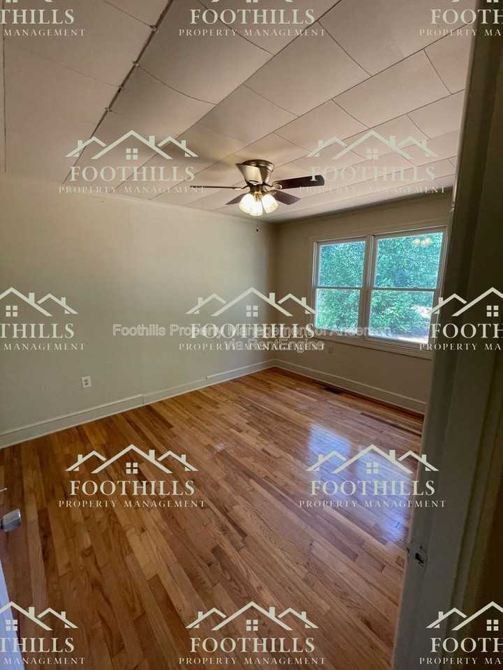 4100 Standridge Rd - Photo 6 of 12