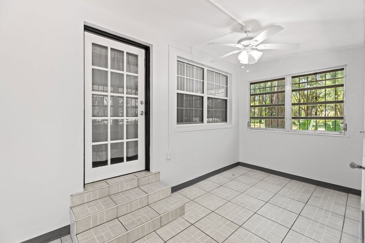 4802 Lane Rd - Photo 5 of 20