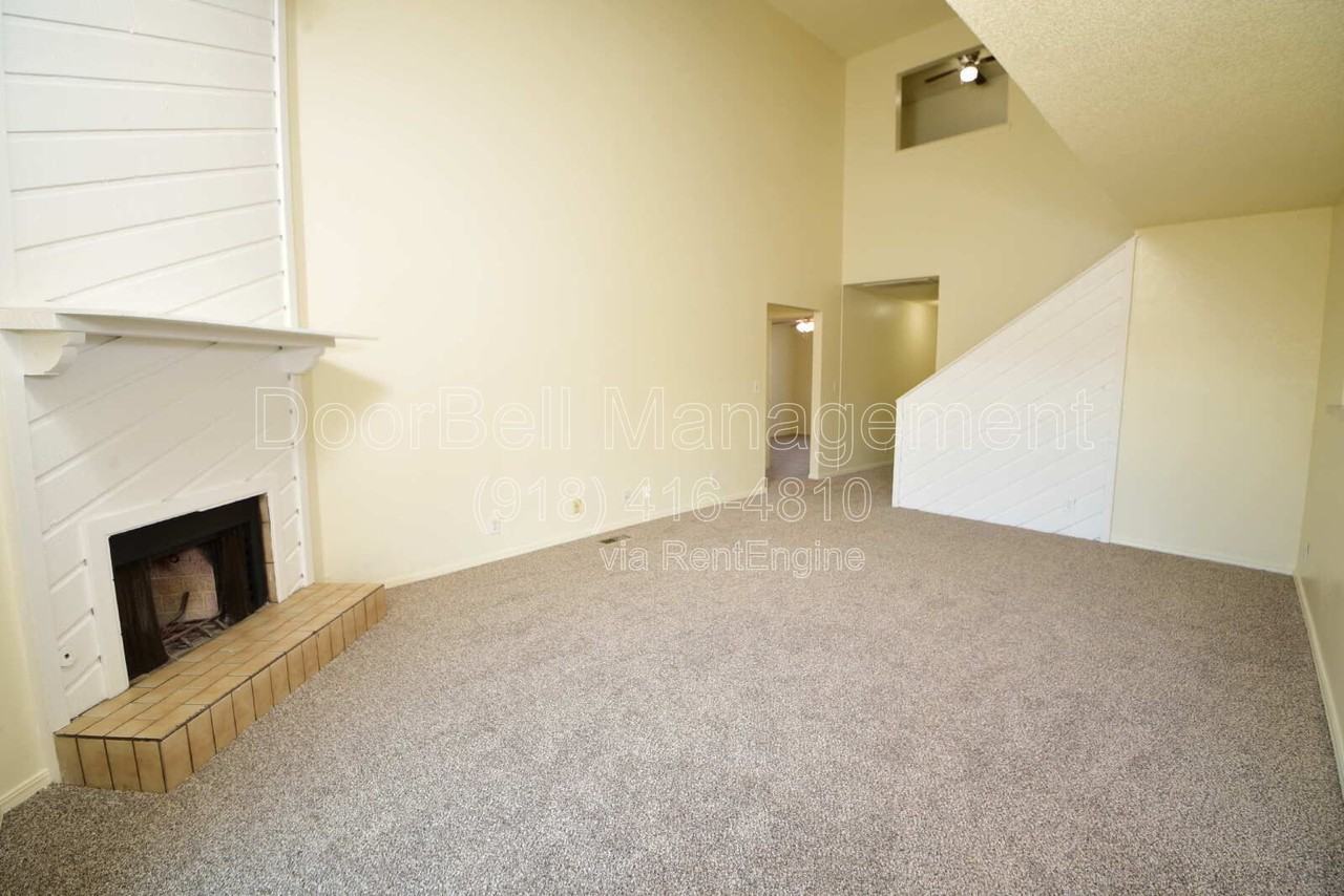 1514 E 73rd Pl - Photo 5 of 20