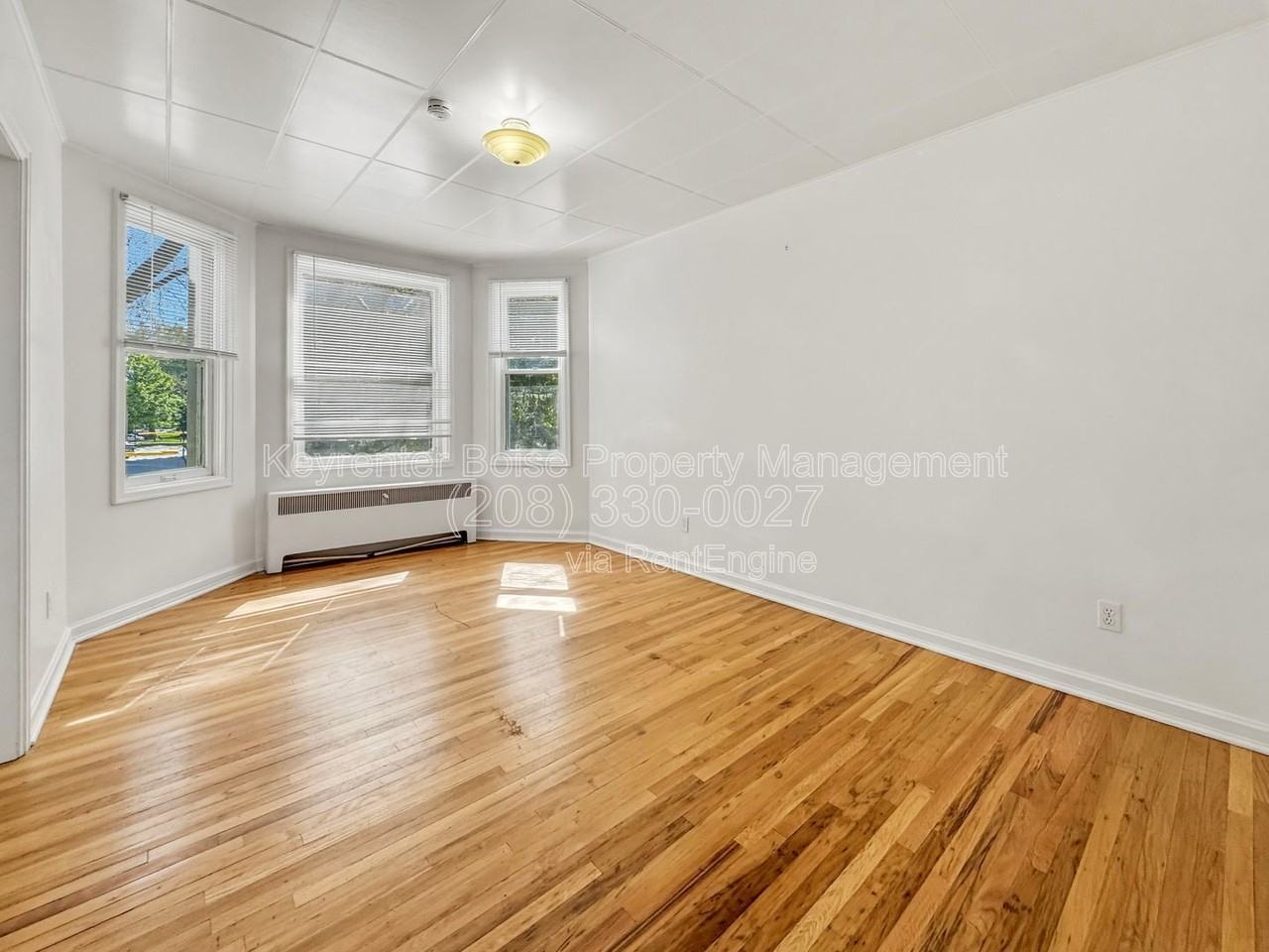 214 W Bannock St #4 - Photo 3 of 13