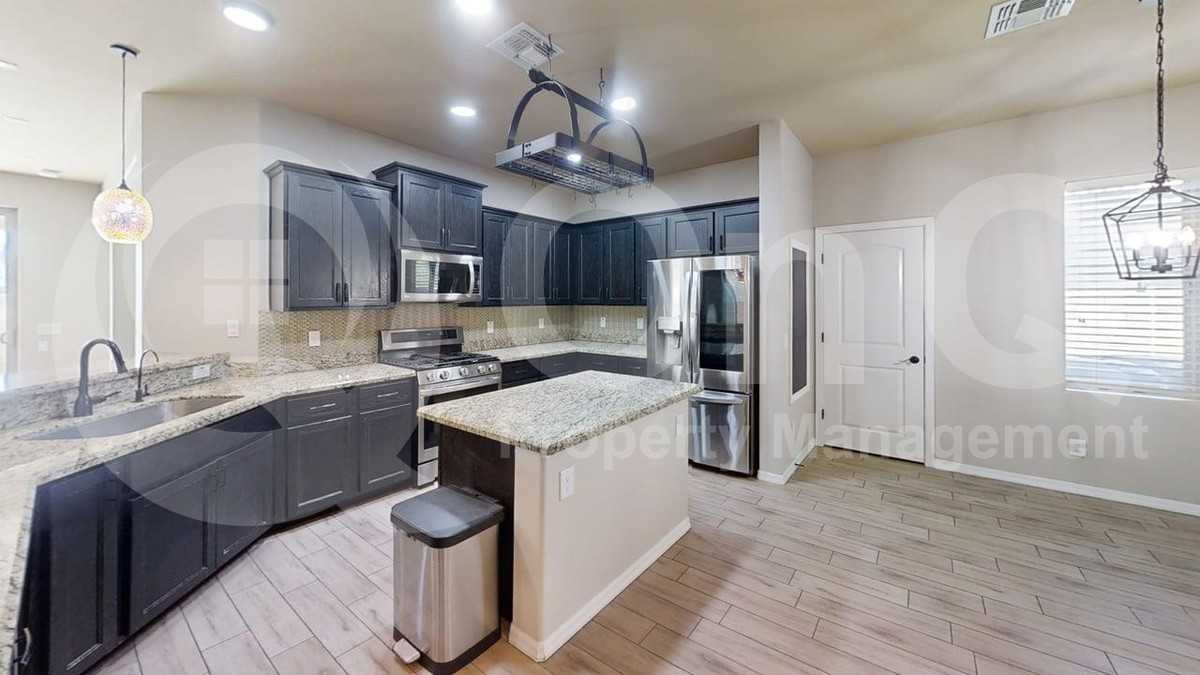 3650 S Arizona Pl - Photo 4 of 23