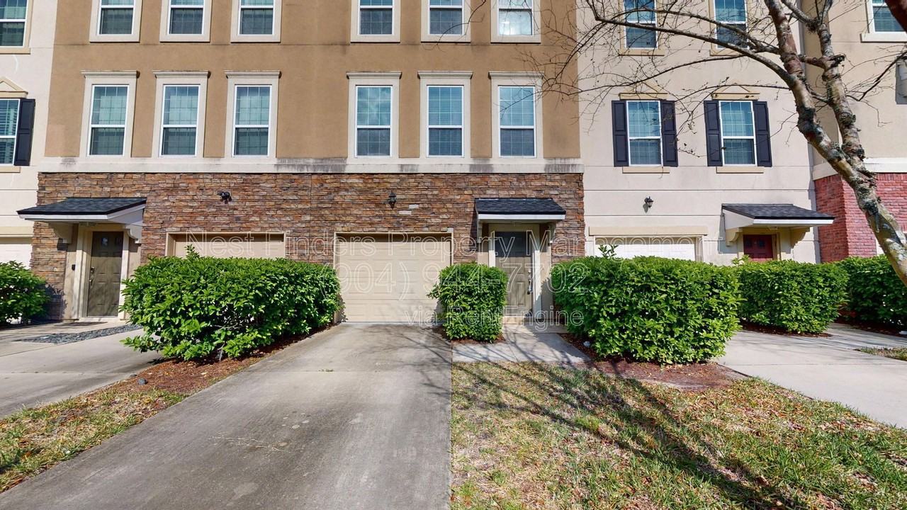 4421 Ellipse Dr - Photo 2 of 27