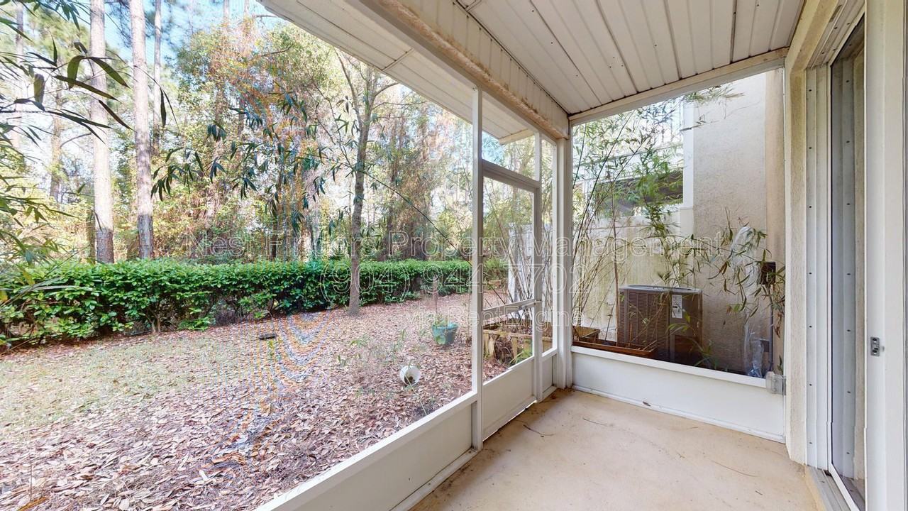 4421 Ellipse Dr - Photo 3 of 27