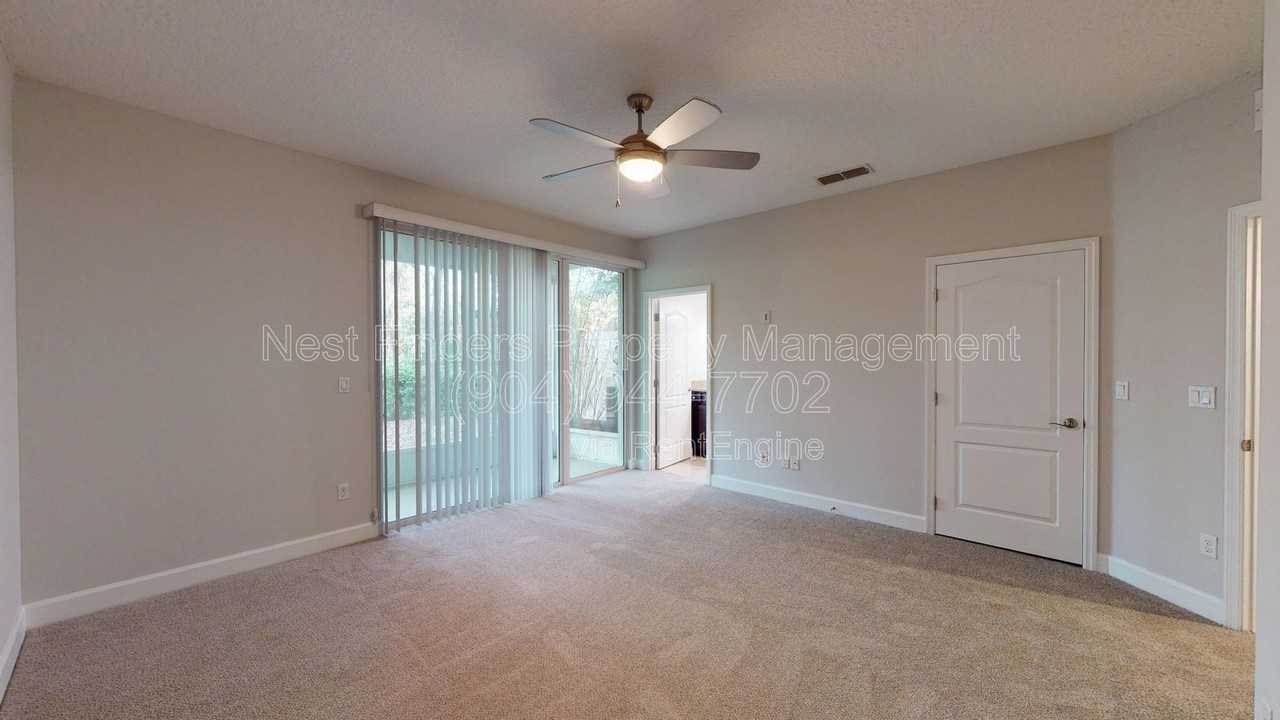 4421 Ellipse Dr - Photo 4 of 27
