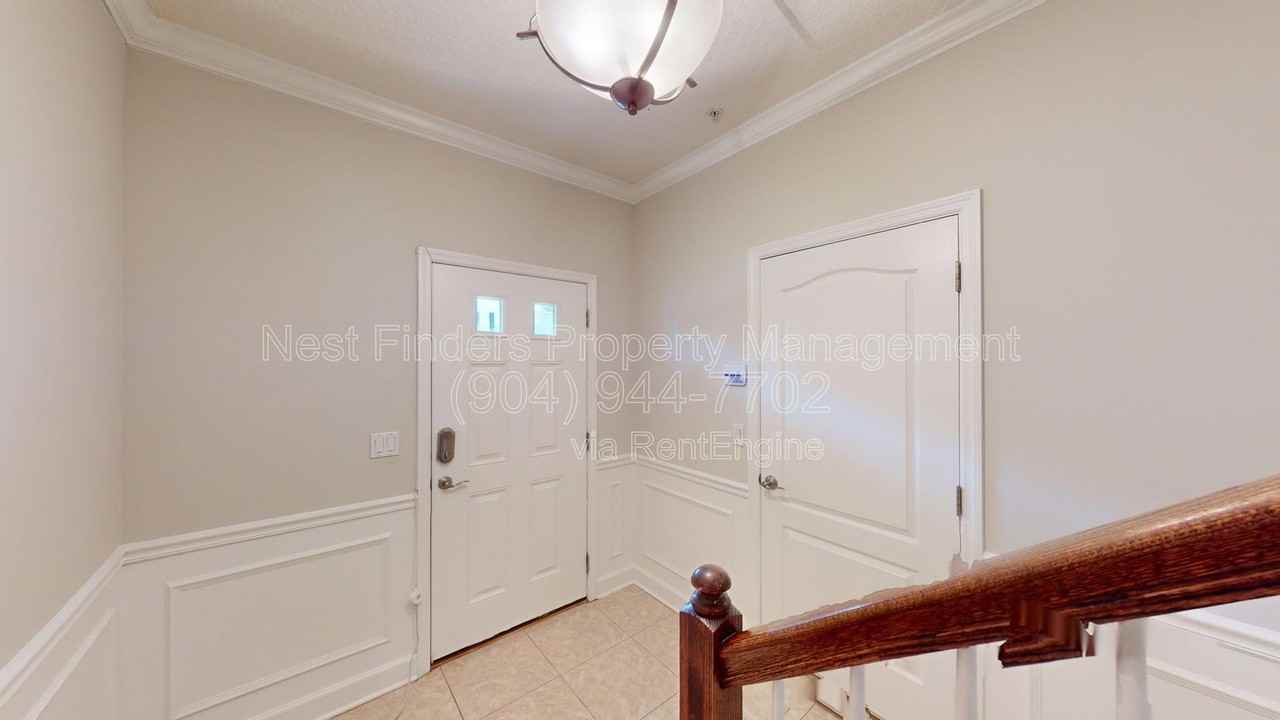 4421 Ellipse Dr - Photo 5 of 27