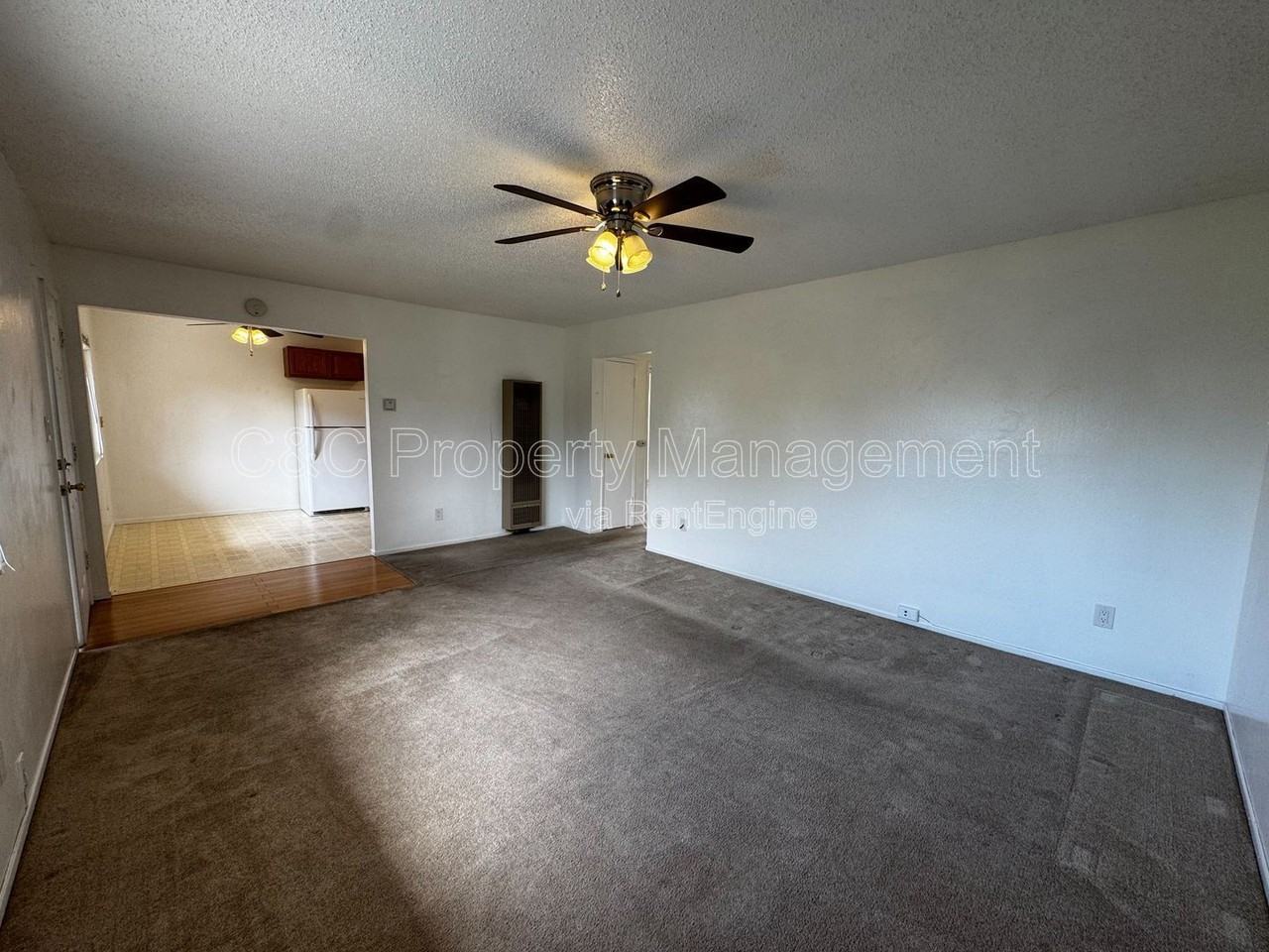 411 E O St #419 - Photo 3 of 8