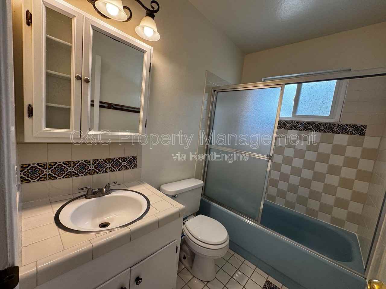 411 E O St #419 - Photo 5 of 8