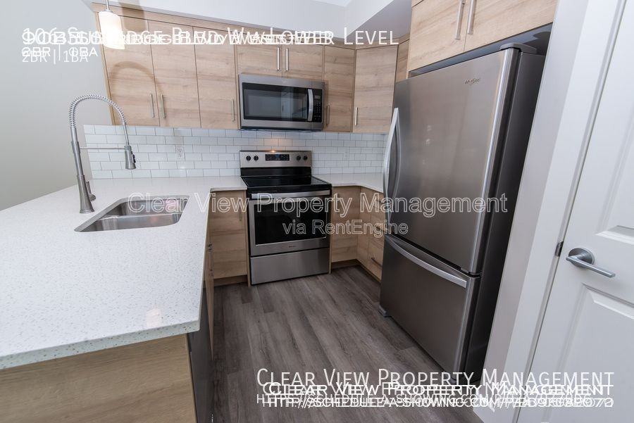106 Sunridge Blvd W #2 - Photo 2 of 10