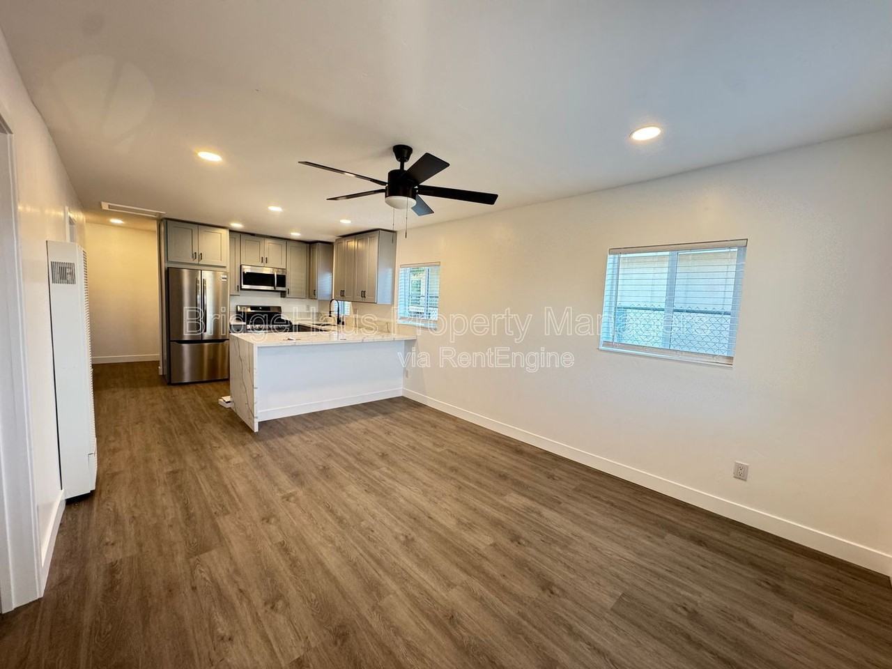 220 Southlook Ave - Photo 2 of 26