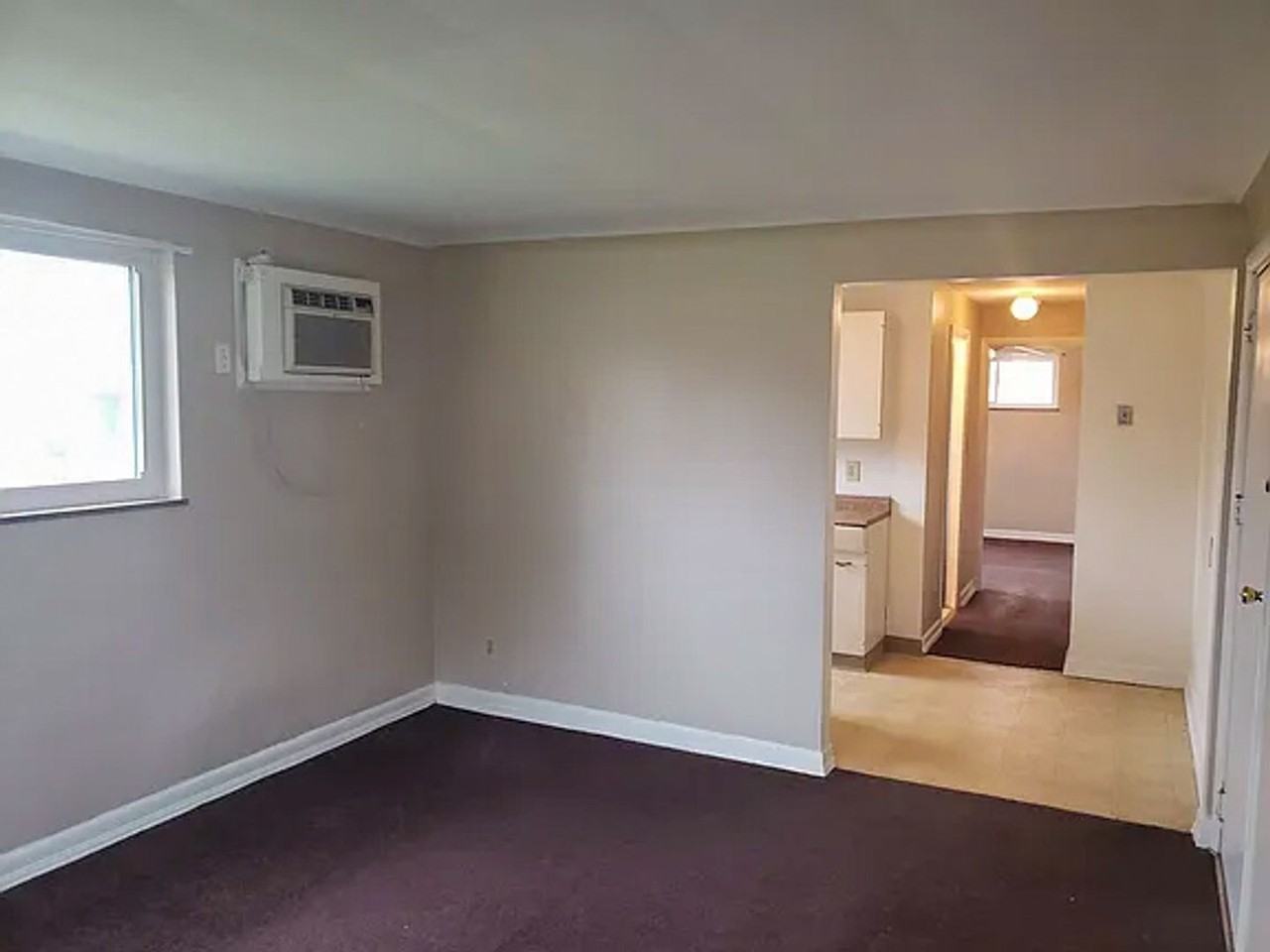 7598 Boleyn Dr #4 - Photo 4 of 13