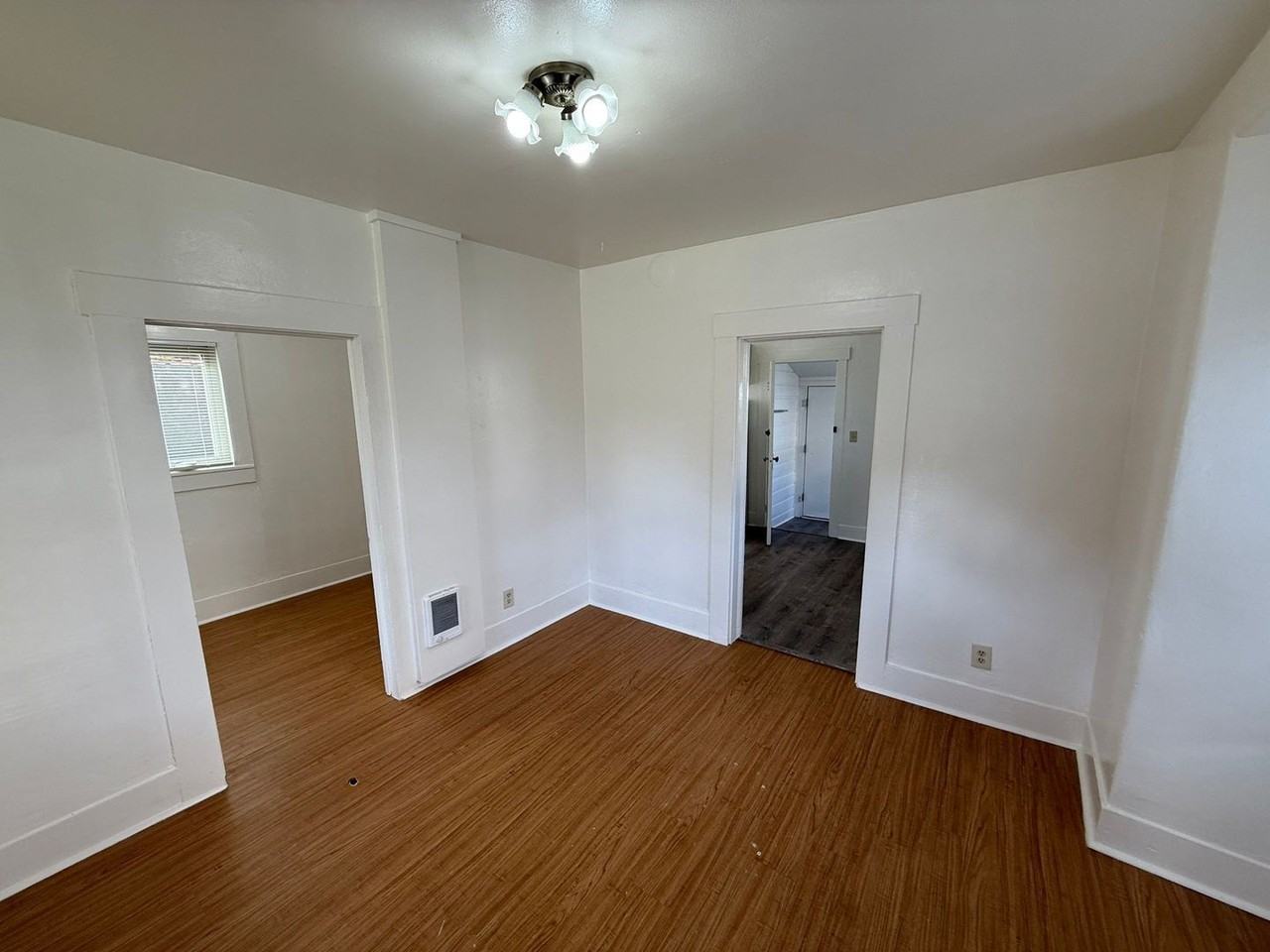 315 Jefferson St - Photo 2 of 15