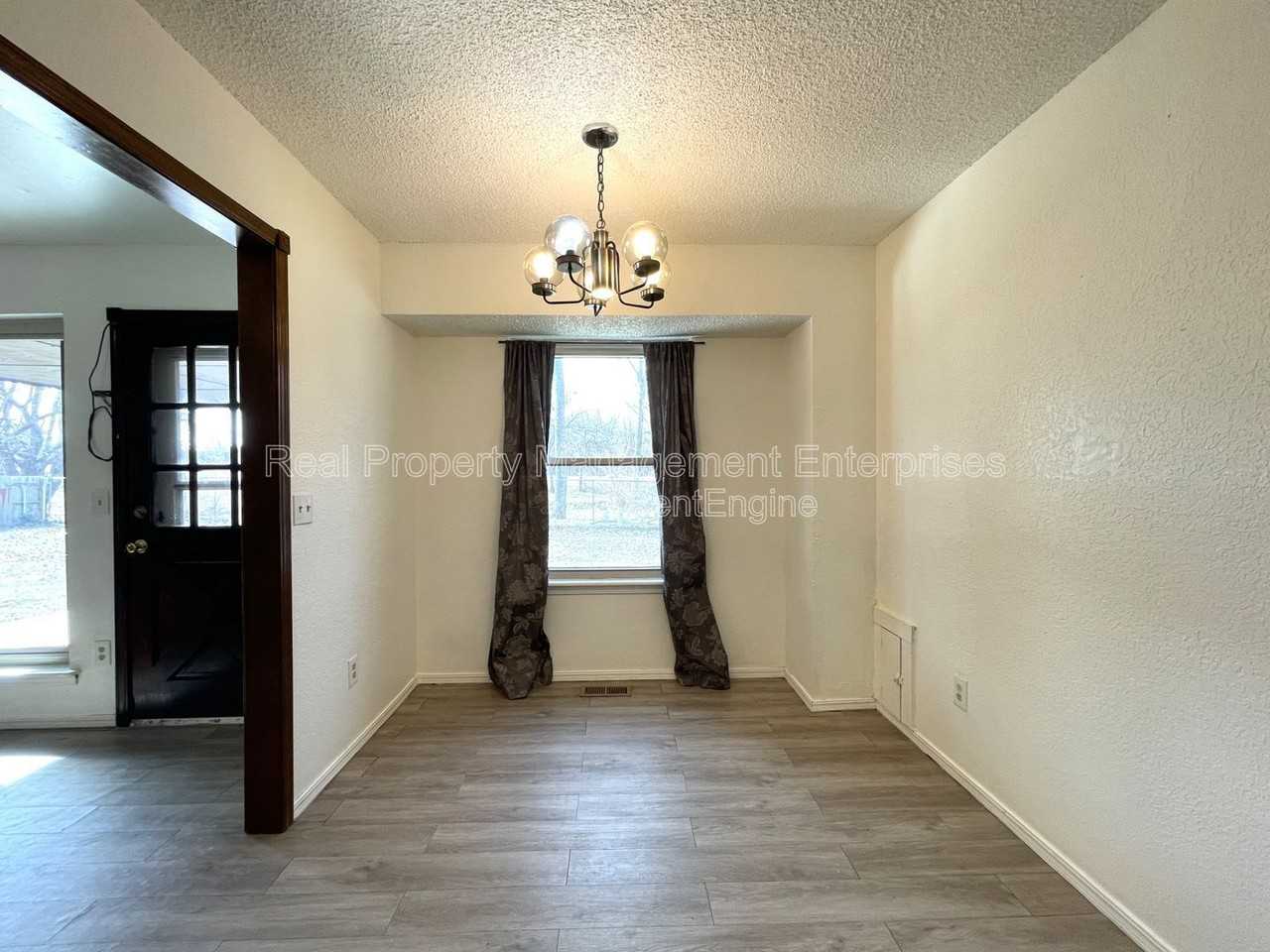 3009 Big Oak Dr - Photo 6 of 37