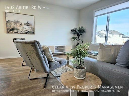 1402 Abitibi Rd W #1 - Photo 2 of 17