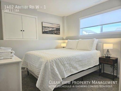 1402 Abitibi Rd W #1 - Photo 6 of 17