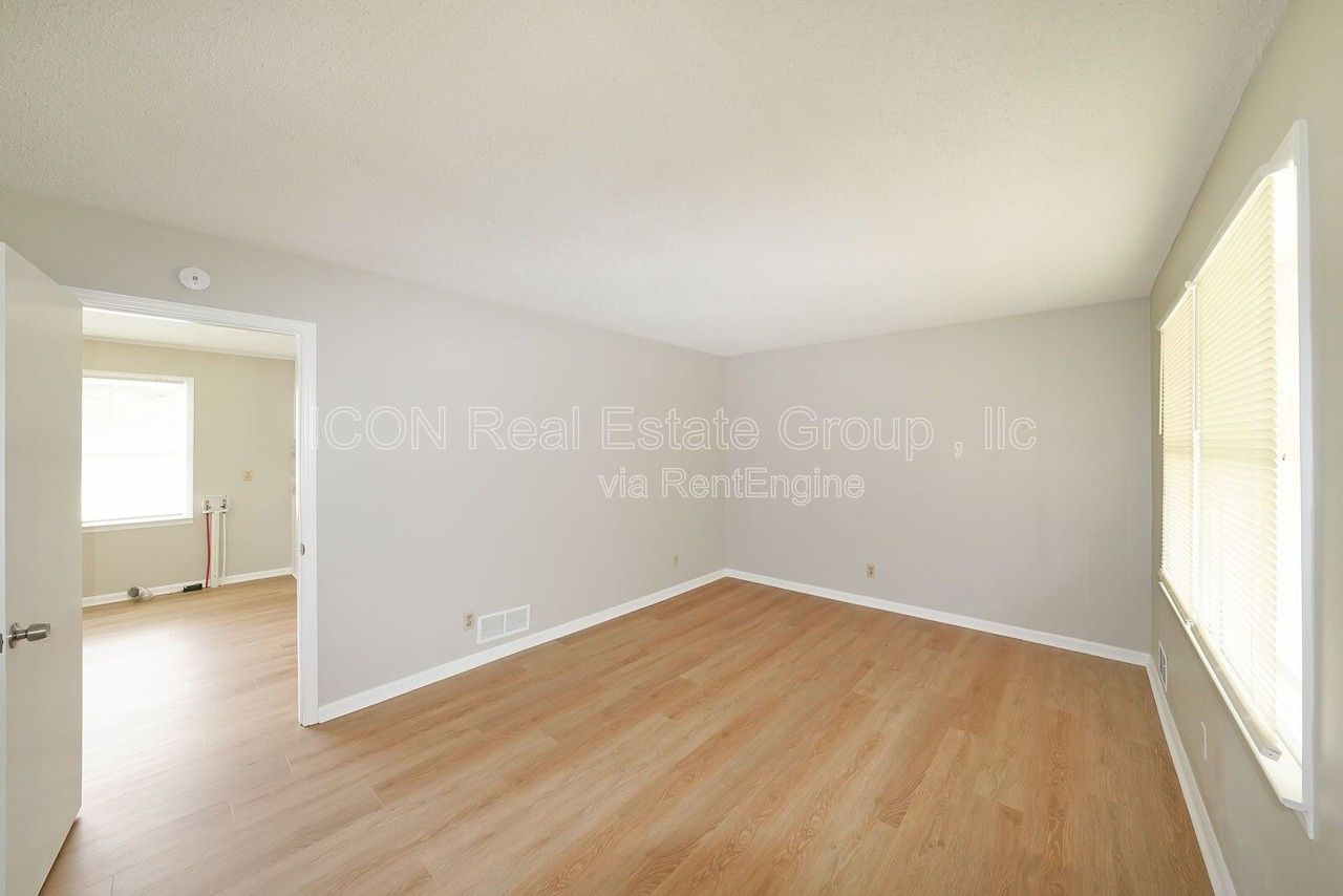 251 Hog Farm Cir - Photo 5 of 25