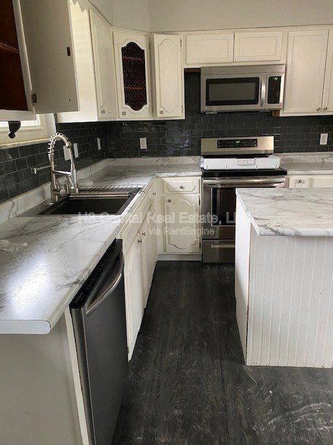5 William John Ct - Photo 4 of 8