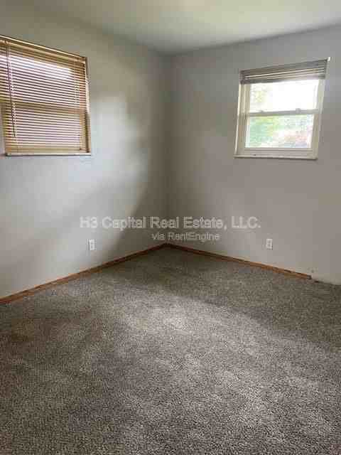 5 William John Ct - Photo 6 of 8