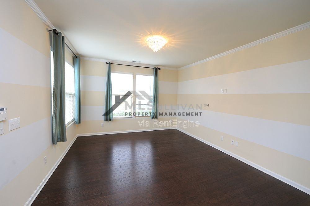 200 Mt Evans Dr - Photo 3 of 19